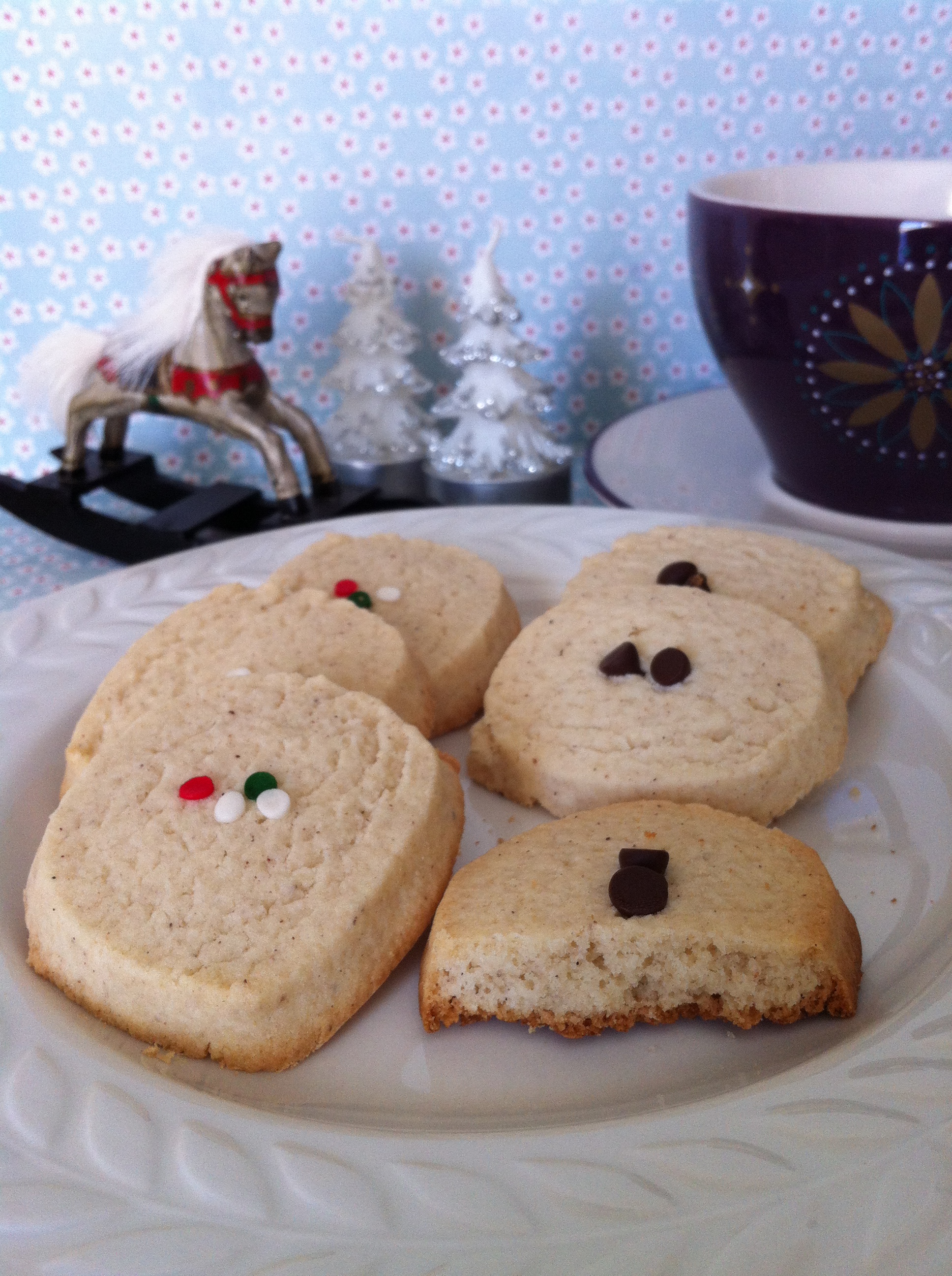 gluten free Christmas eggnog cookie