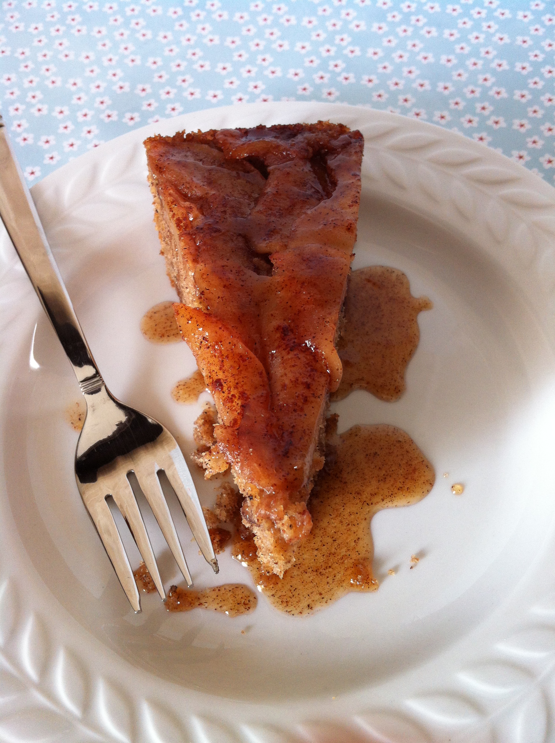 gluten free apple cinnamon pecan olive oil cake