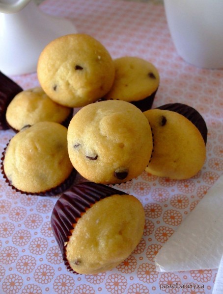 Gluten-Free-Dairy-Free-Mini-Chocolate-Chip-Muffins